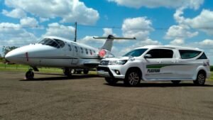 Toyota Hilux Cabine Duple Limousine Funeraria